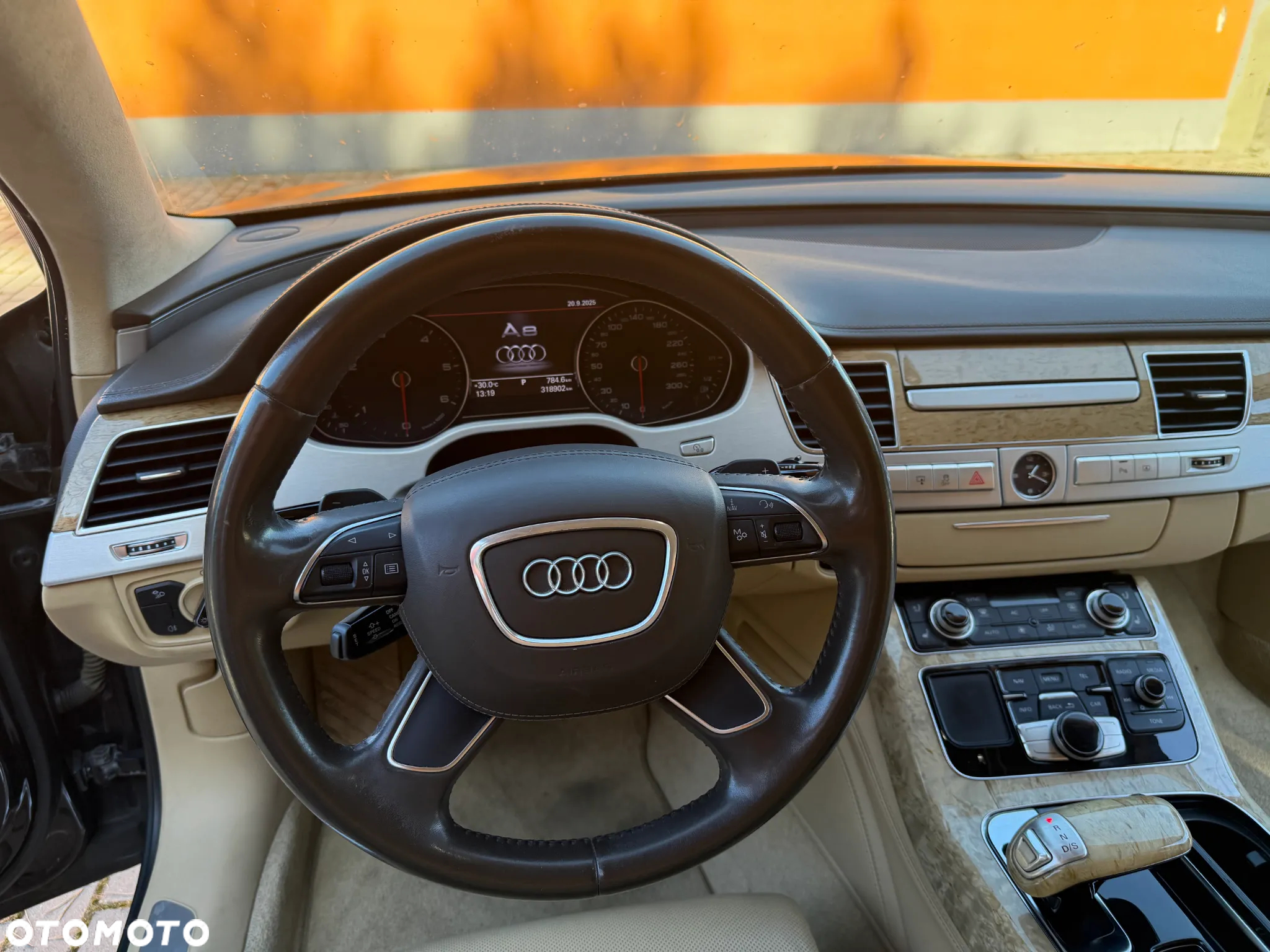 Audi A8 4.2 TDI Quattro - 10