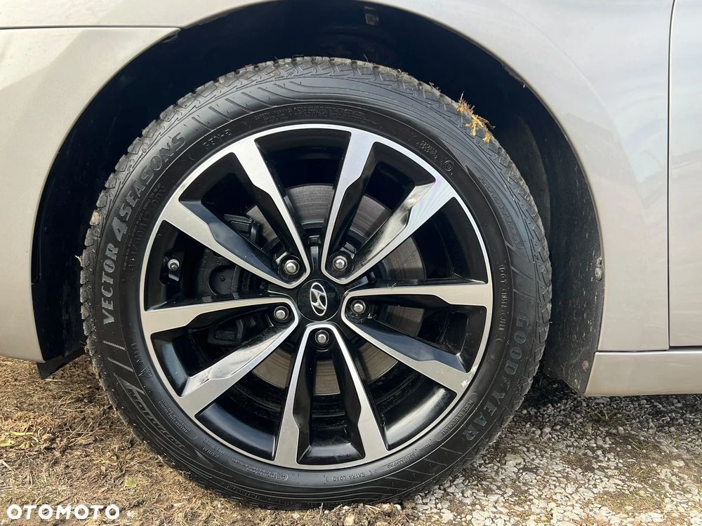 Hyundai i40 Kombi 1.7 CRDi Style - 31