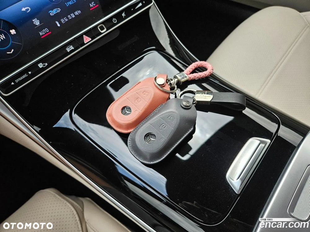 Mercedes-Benz Klasa C 300 4Matic 9G-TRONIC Avantgarde - 10