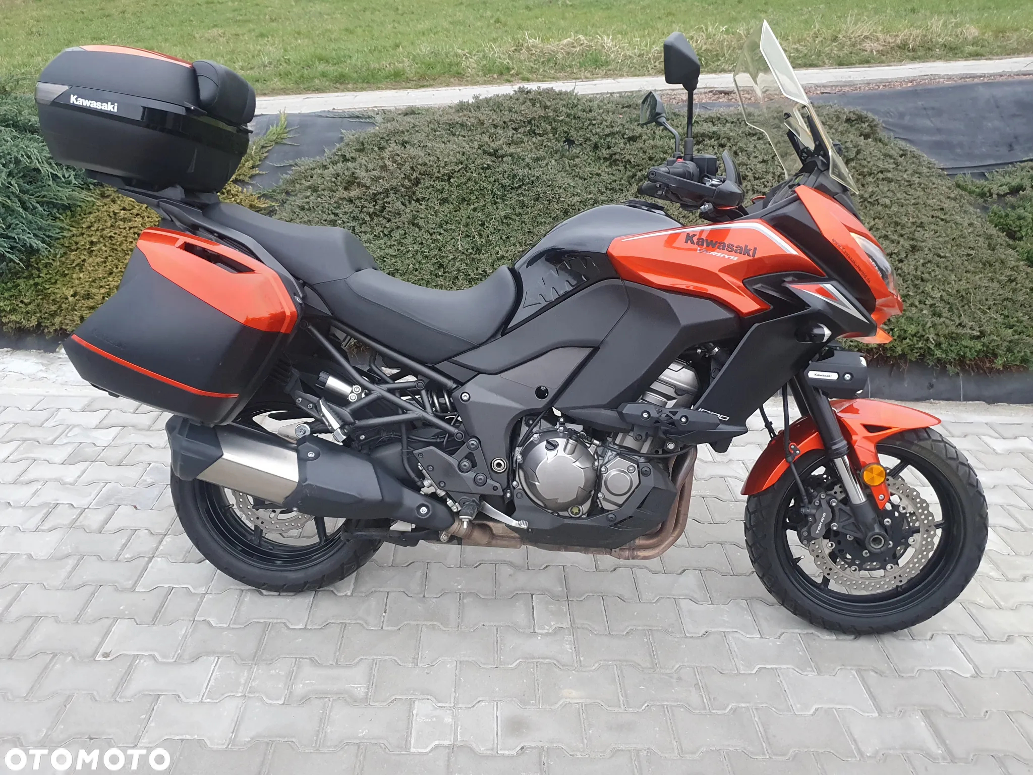 Kawasaki Versys 1000 - 10