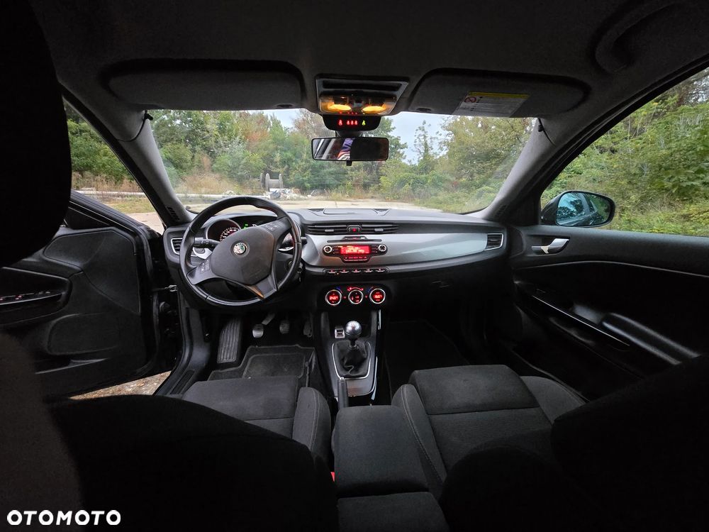 Alfa Romeo Giulietta - 13