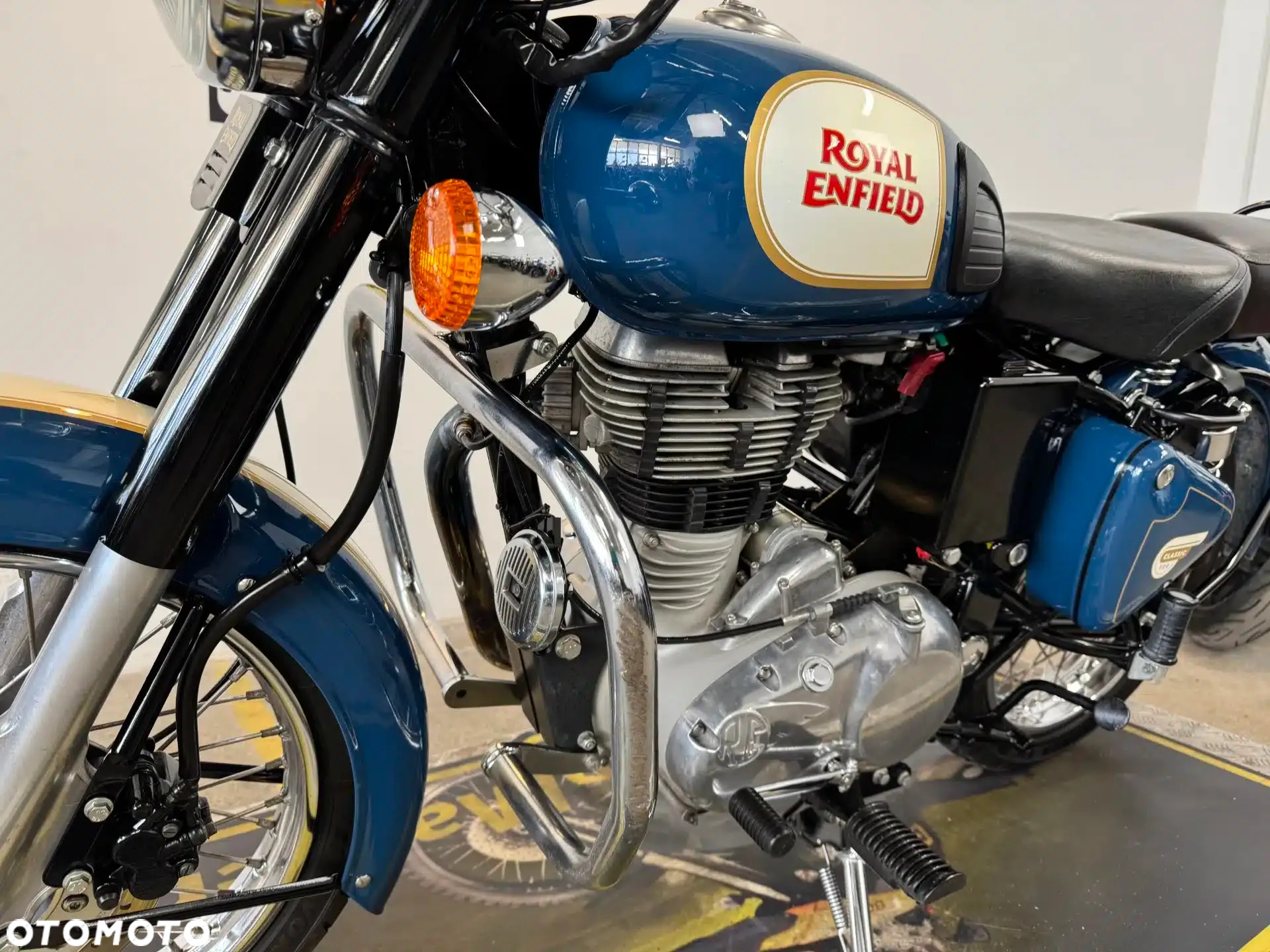 Royal Enfield Bullet - 19