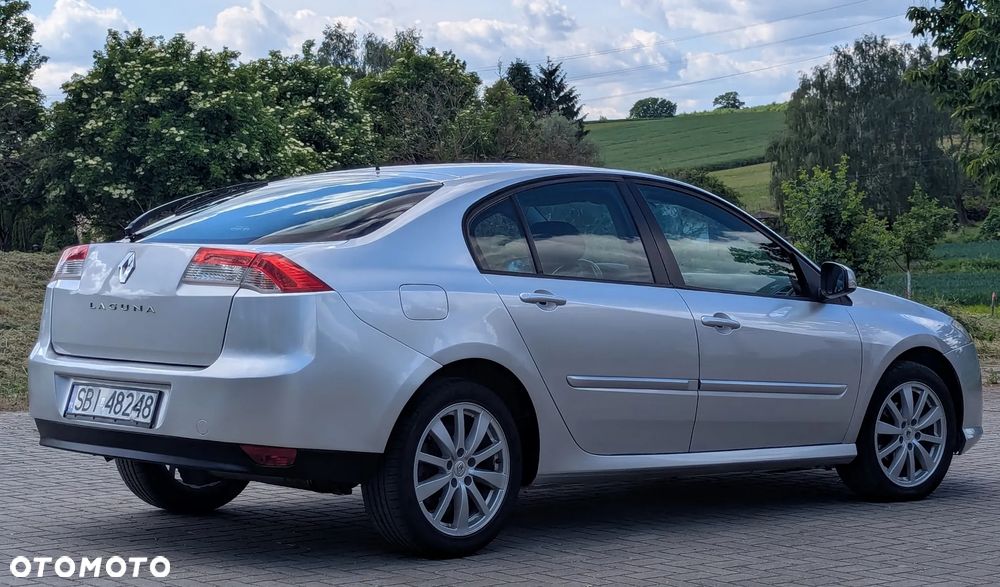 Renault Laguna - 25