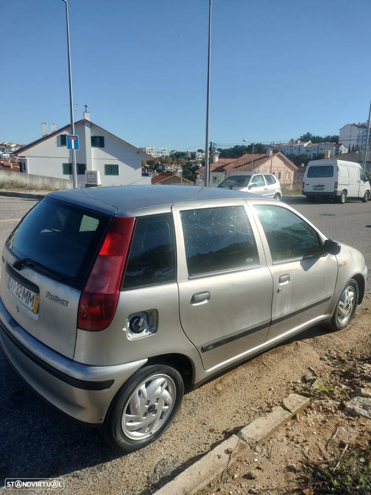 Fiat Punto 85 16V ELX - 4