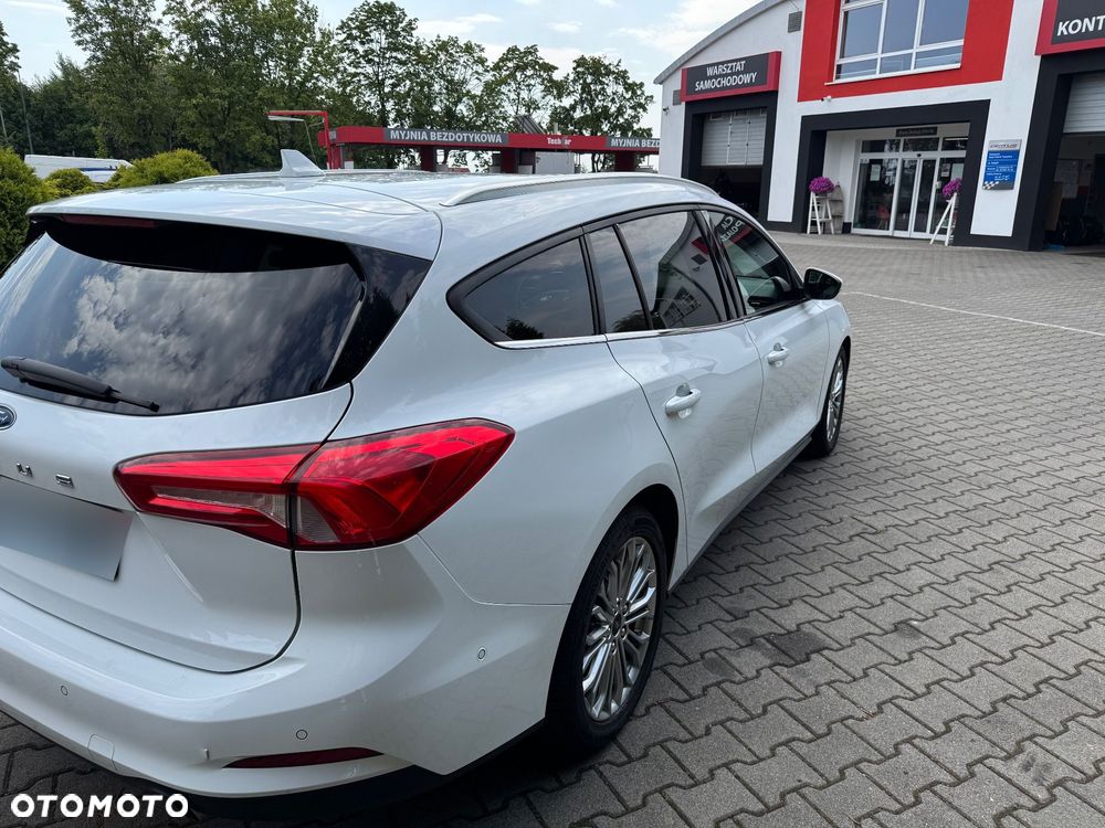 Ford Focus - 10