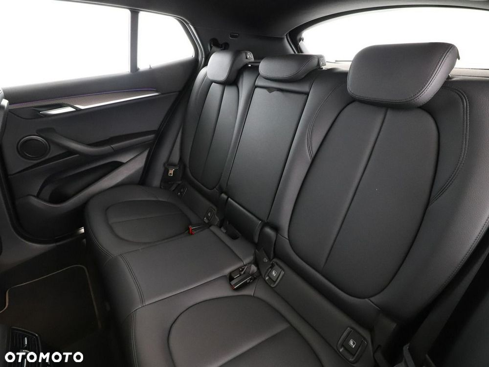 BMW X2 sDrive18d M Sport - 18