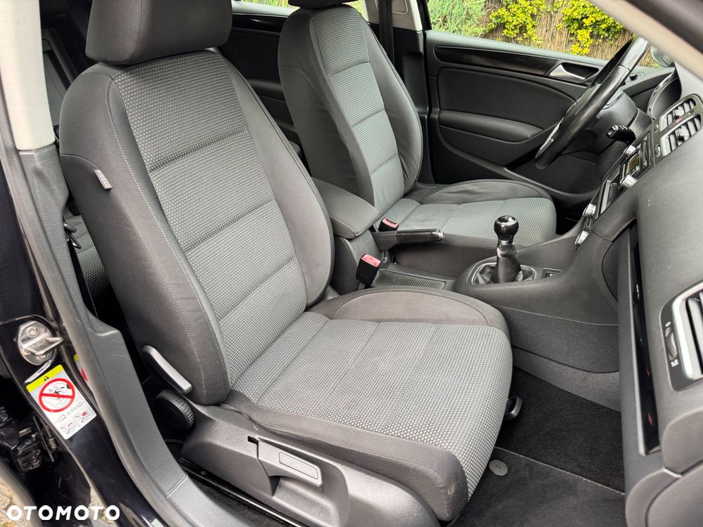 Volkswagen Golf 1.6 United - 25