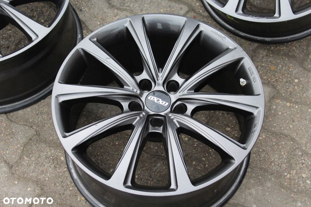 OXXO 18cali 5x112 ET20 8J AUDI BMW SKODA VW - 7