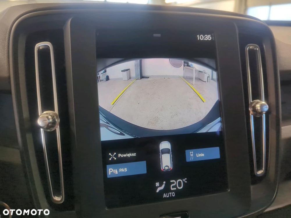 Volvo XC 40 T3 Momentum - 14