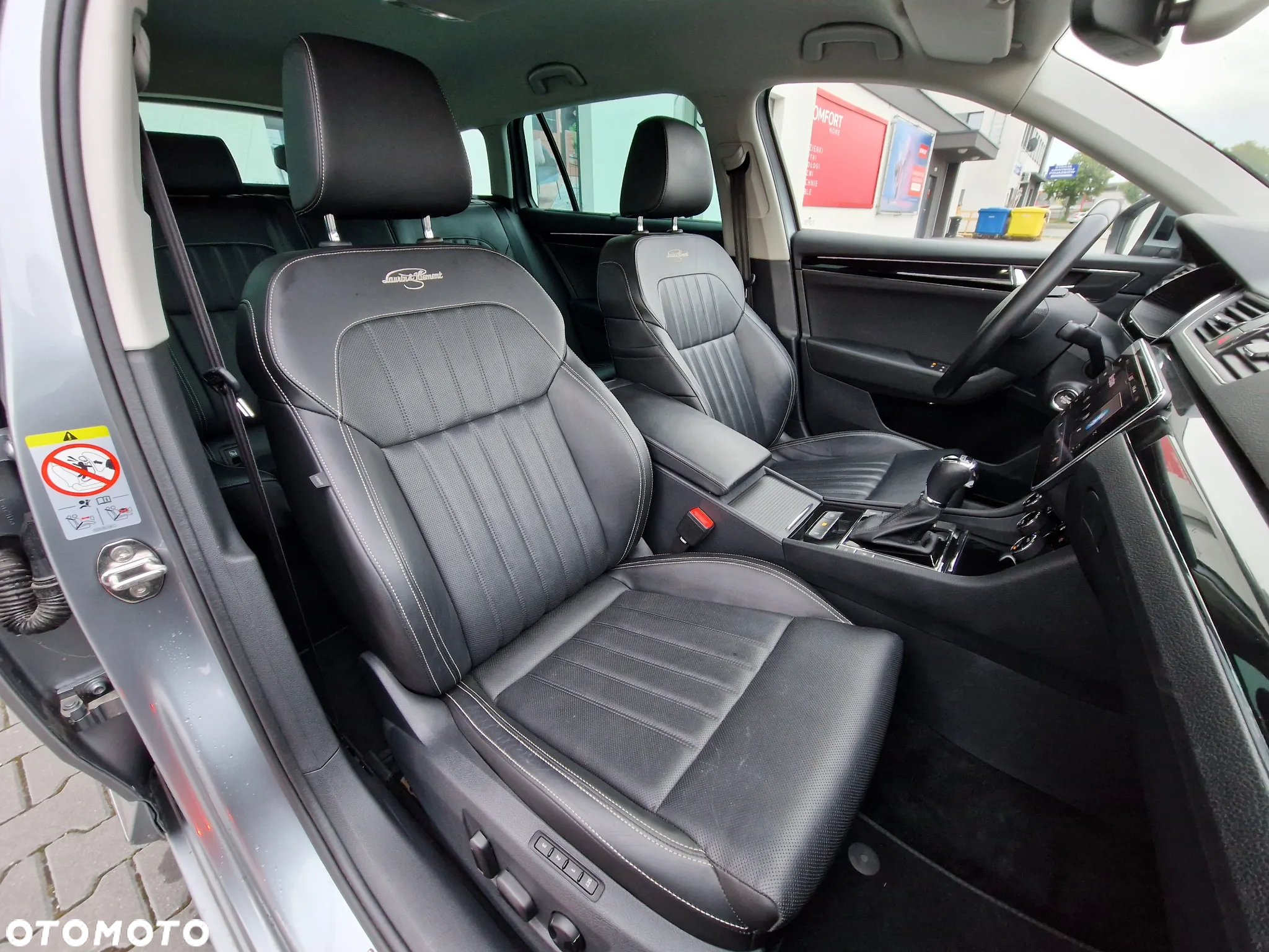 Skoda Superb 2.0 TSI L&K DSG - 7