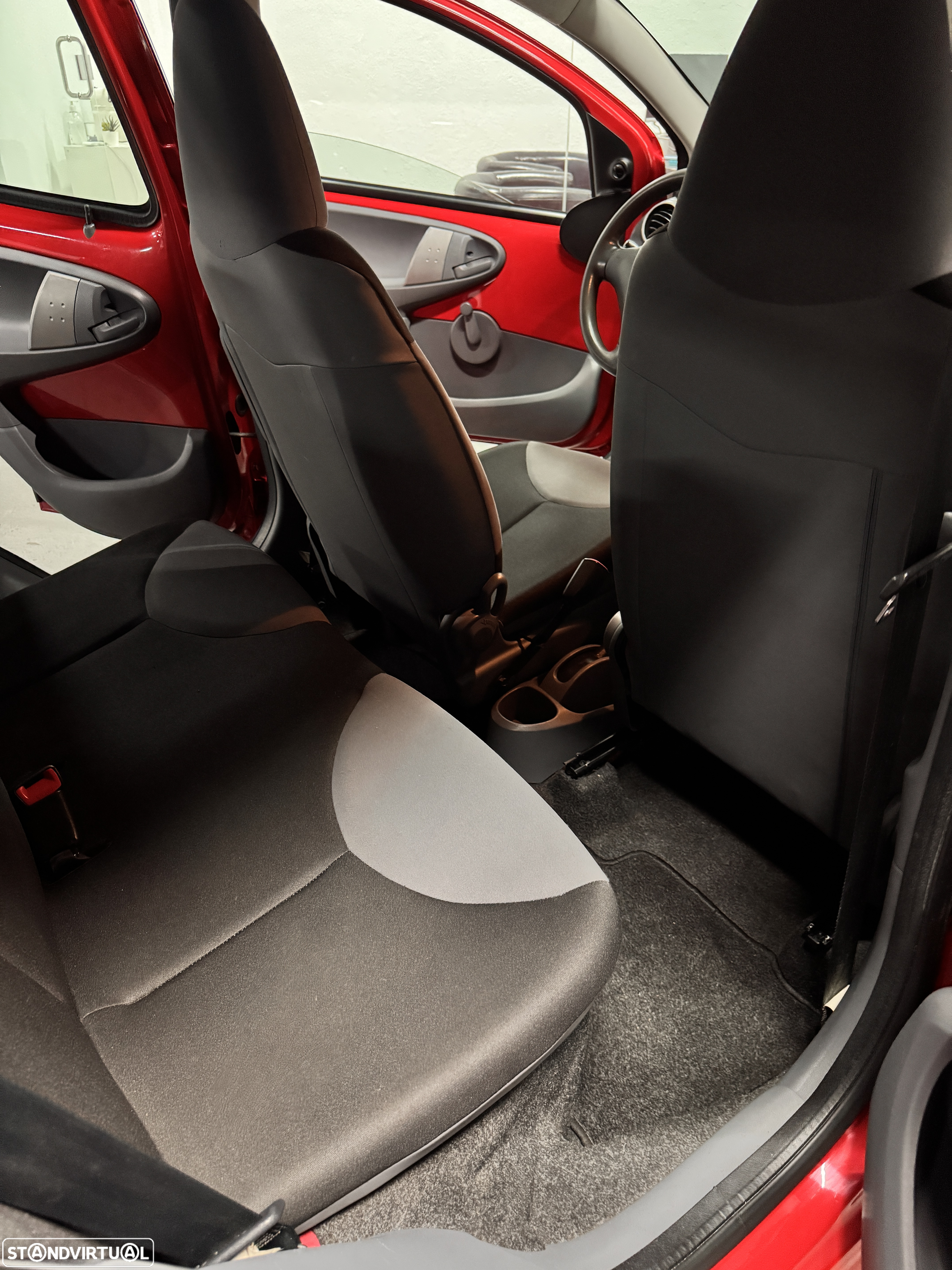 Peugeot 107 1.0 Access - 11