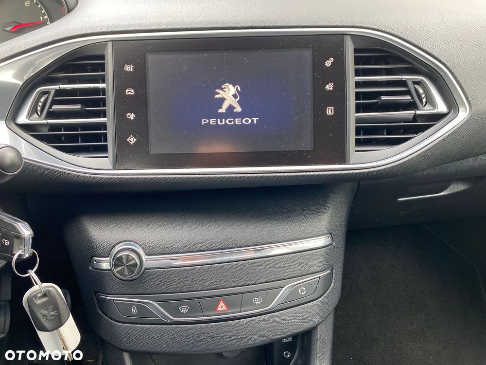 Peugeot 308 1.6 BlueHDi Active S&S - 23