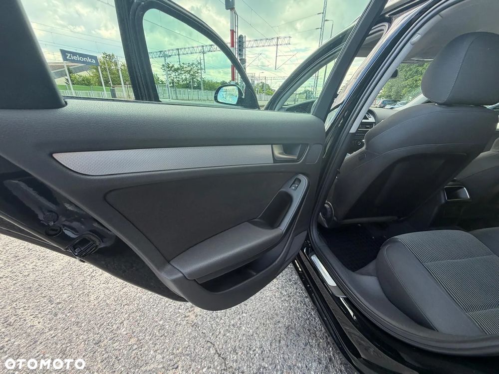 Audi A4 Avant 2.0 TDI - 17