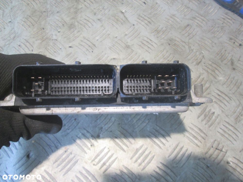 STEROWNIK SILNIKA VOLKSWAGEN PASSAT B5 SHARAN 1 1.9TDI 038 906 019 - 2