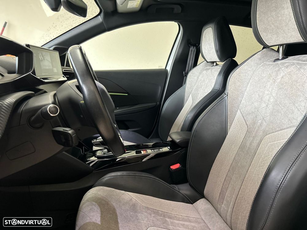 Peugeot e-208 50 kWh GT Pack - 33