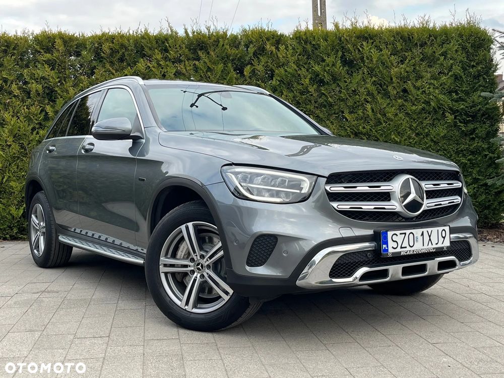 Mercedes-Benz GLC 300 e 4-Matic - 3