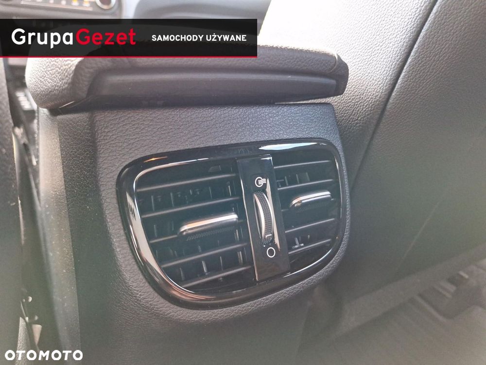 Kia XCeed - 37