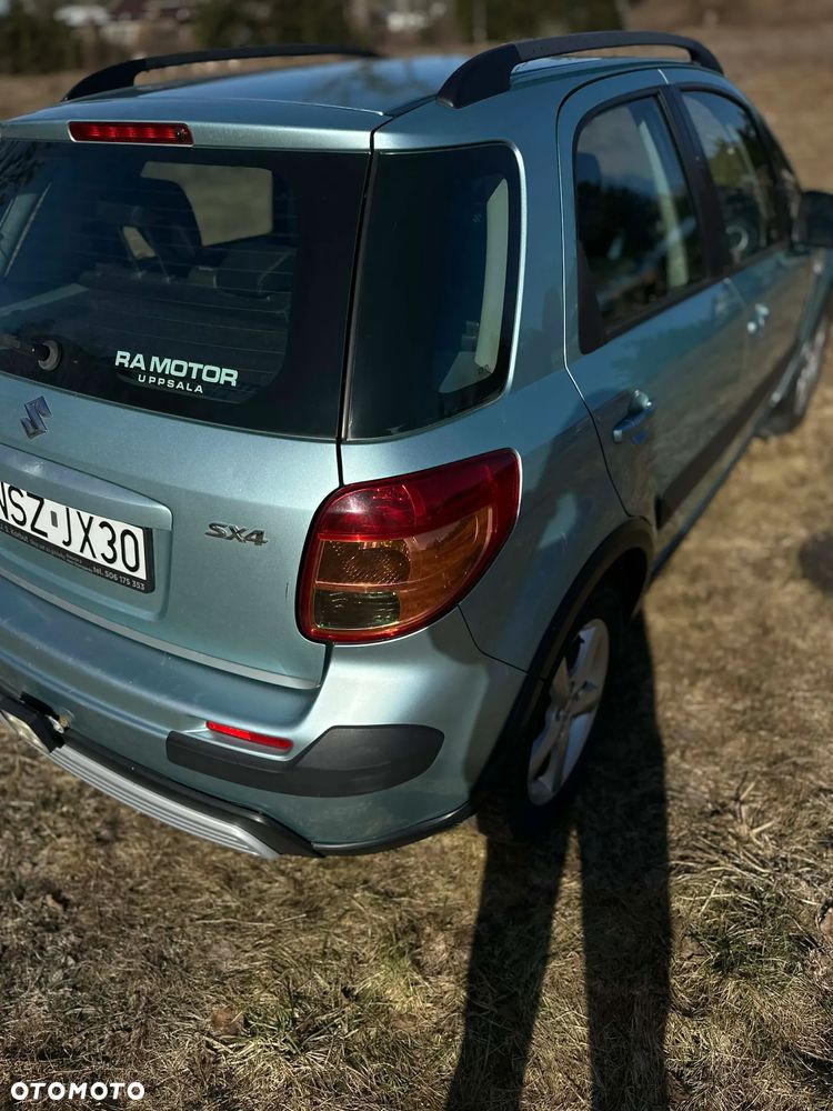 Suzuki SX4 1.6 GLX / Comfort - 10