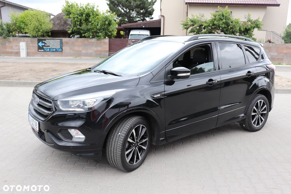 Ford Kuga 1.5 EcoBoost 2x4 ST-Line - 6