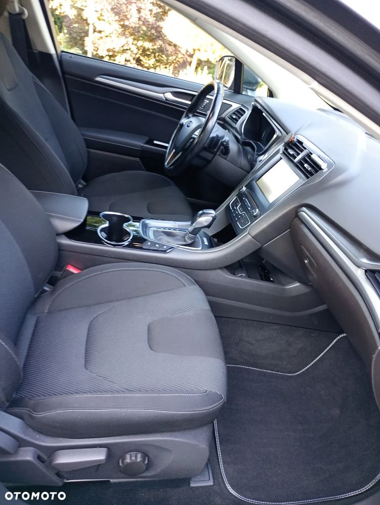 Ford Mondeo 2.0 EcoBoost Titanium - 7