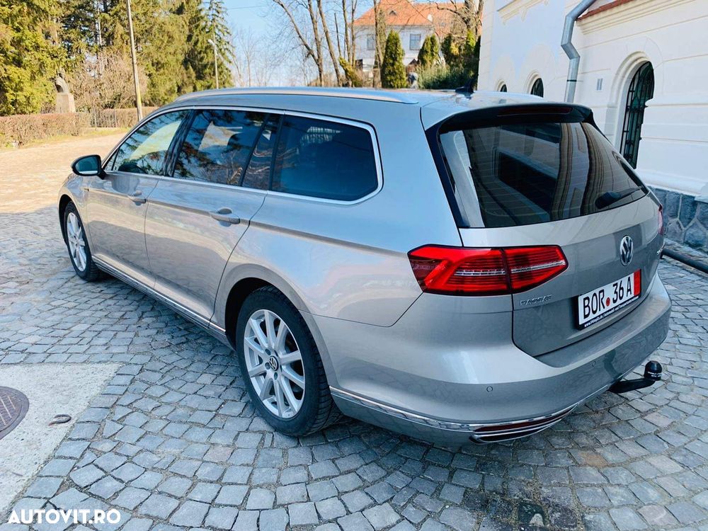 Volkswagen Passat 2.0 TDI DSG 4Motion Highline - 4
