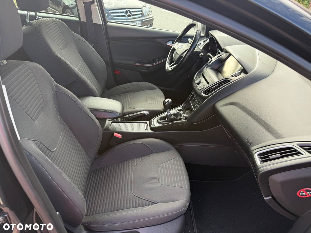 Ford Focus 1.5 TDCi Titanium - 11