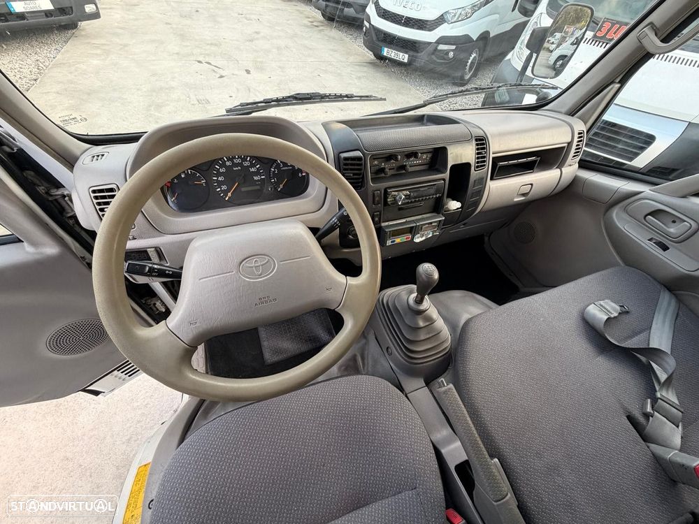 Toyota Dyna C/Frio Iva Dedutivel - 11