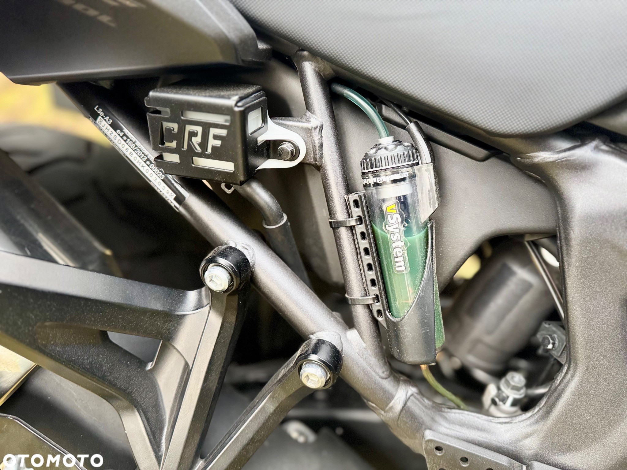 Honda CRF - 8