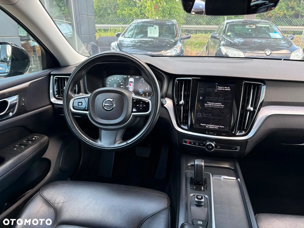 Volvo V60 B3 B Geartronic Momentum - 13