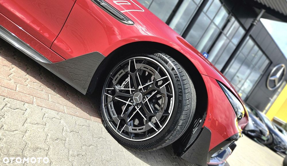 Mercedes-Benz AMG GT - 6