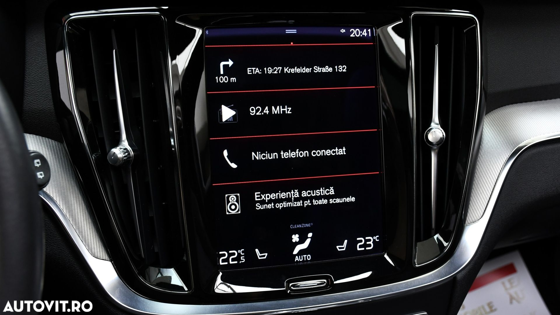 Volvo V60 T6 AWD Recharge Geartronic Inscription - 18