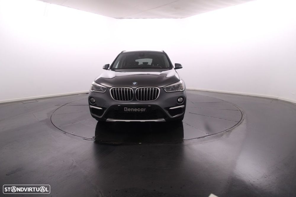 BMW X1 16 d sDrive Auto xLine - 12
