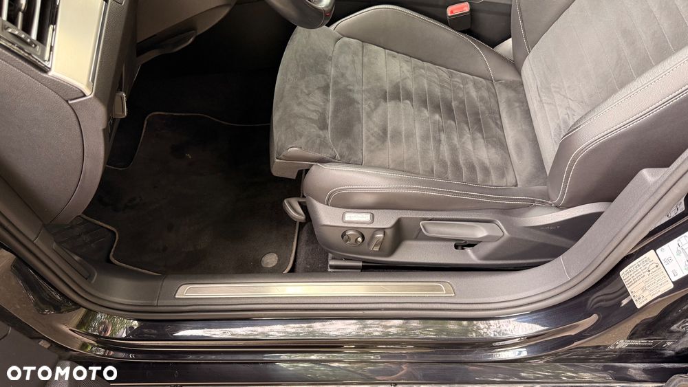 Volkswagen Passat - 18