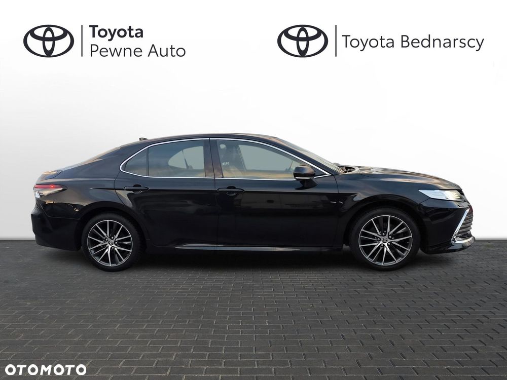 Toyota Camry 2.5 Hybrid Executive CVT - 6