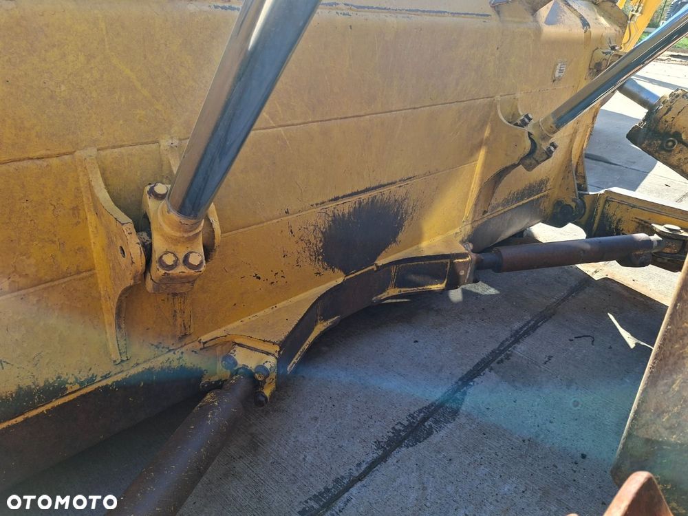 Komatsu D 65 Ex - 15 - 24