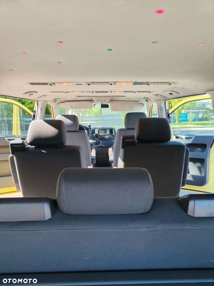 Volkswagen Multivan - 9