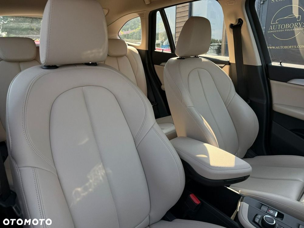 BMW X1 sDrive18i xLine - 14