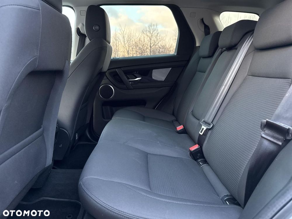 Land Rover Discovery Sport - 13