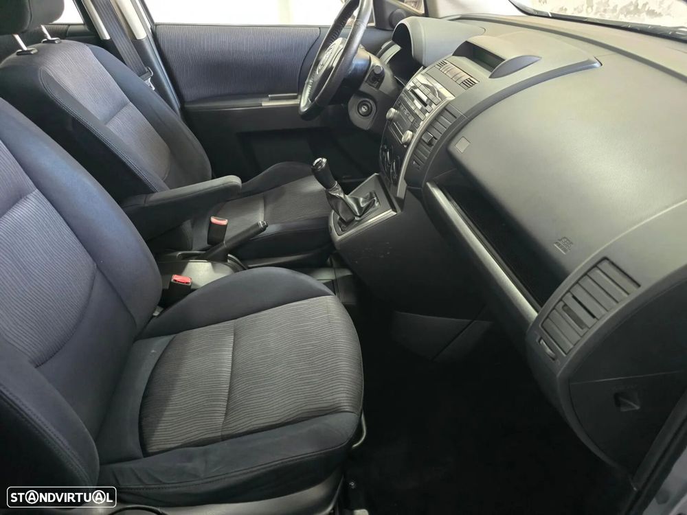 Mazda 5 MZR-CD 2.0 Comfort - 24