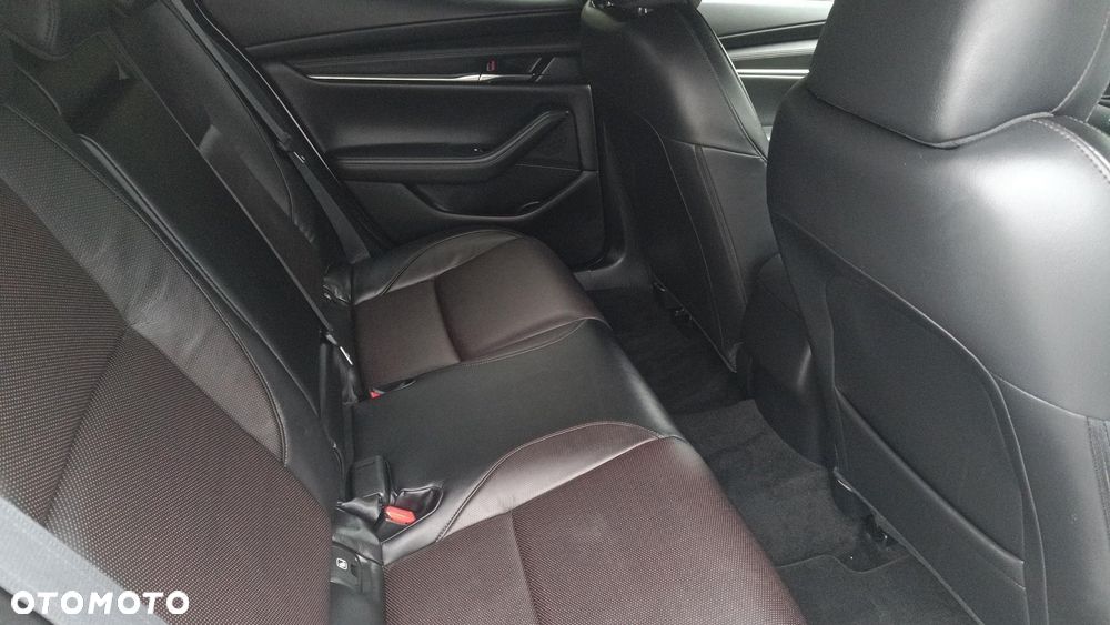 Mazda 3 - 11