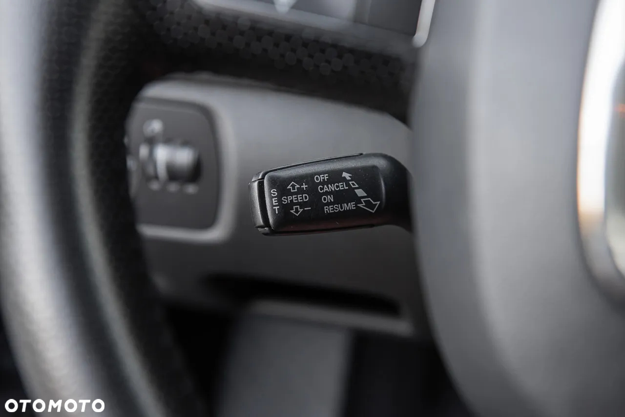 Audi A3 2.0 TFSI Sportback quattro S tronic Ambiente - 21