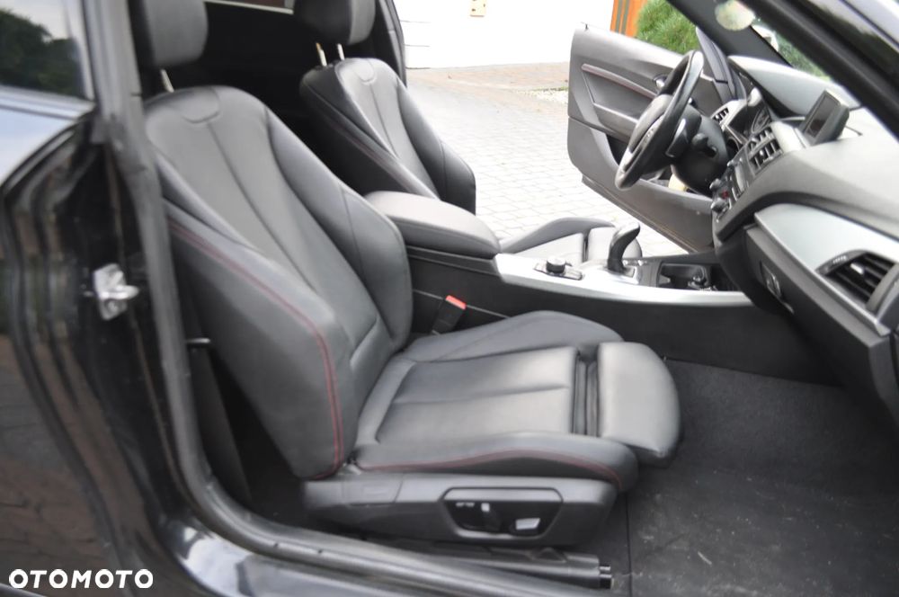 BMW Seria 2 228i Coupe Sport-Aut Sport Line - 17