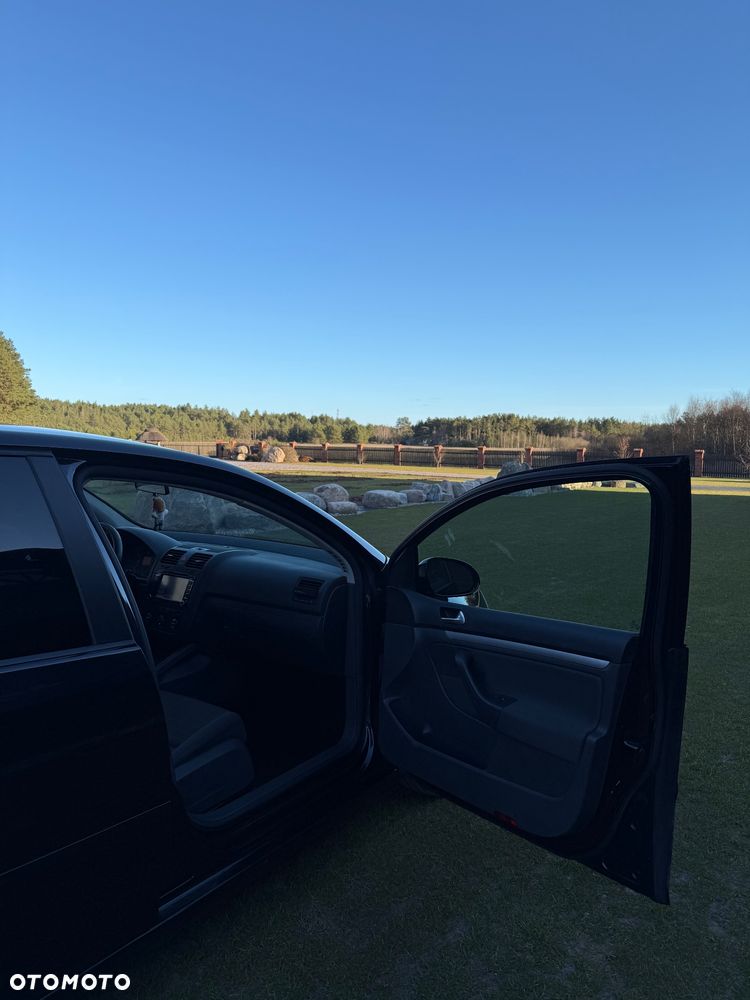 Volkswagen Golf 1.9 TDI Goal - 11