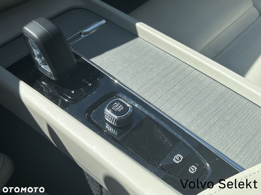 Volvo XC 60 - 21