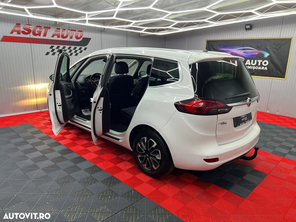 Opel Zafira - 15
