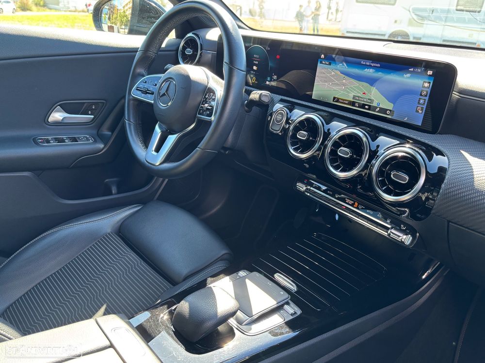Mercedes-Benz CLA 250 - 16
