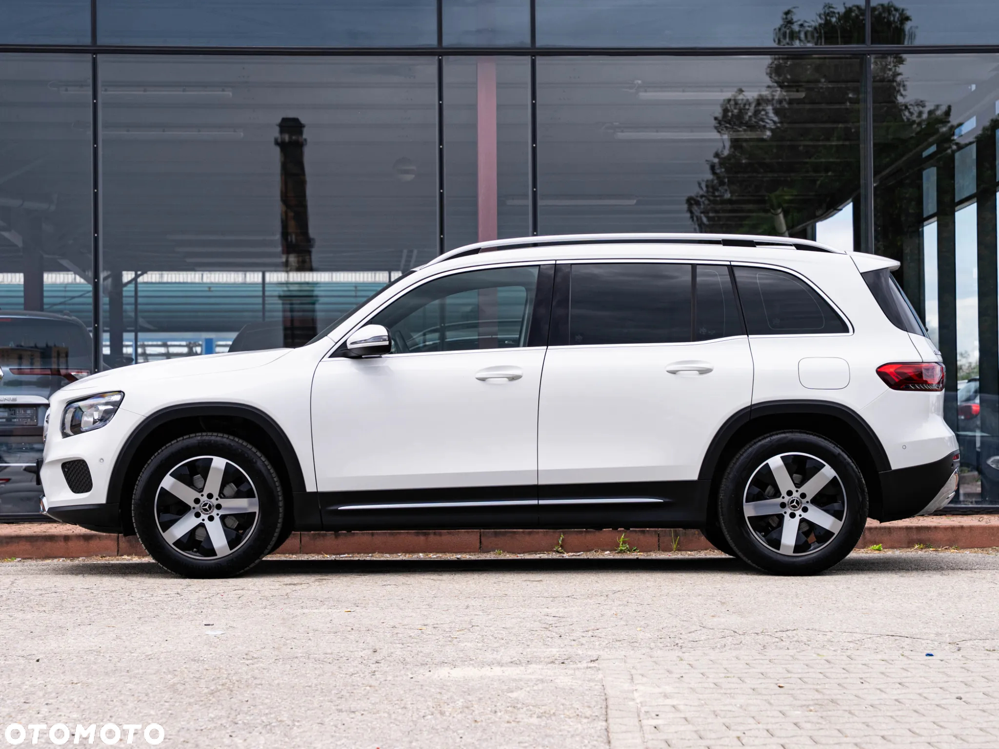 Mercedes-Benz GLB 200 d 8G-DCT Progressive Advanced - 17