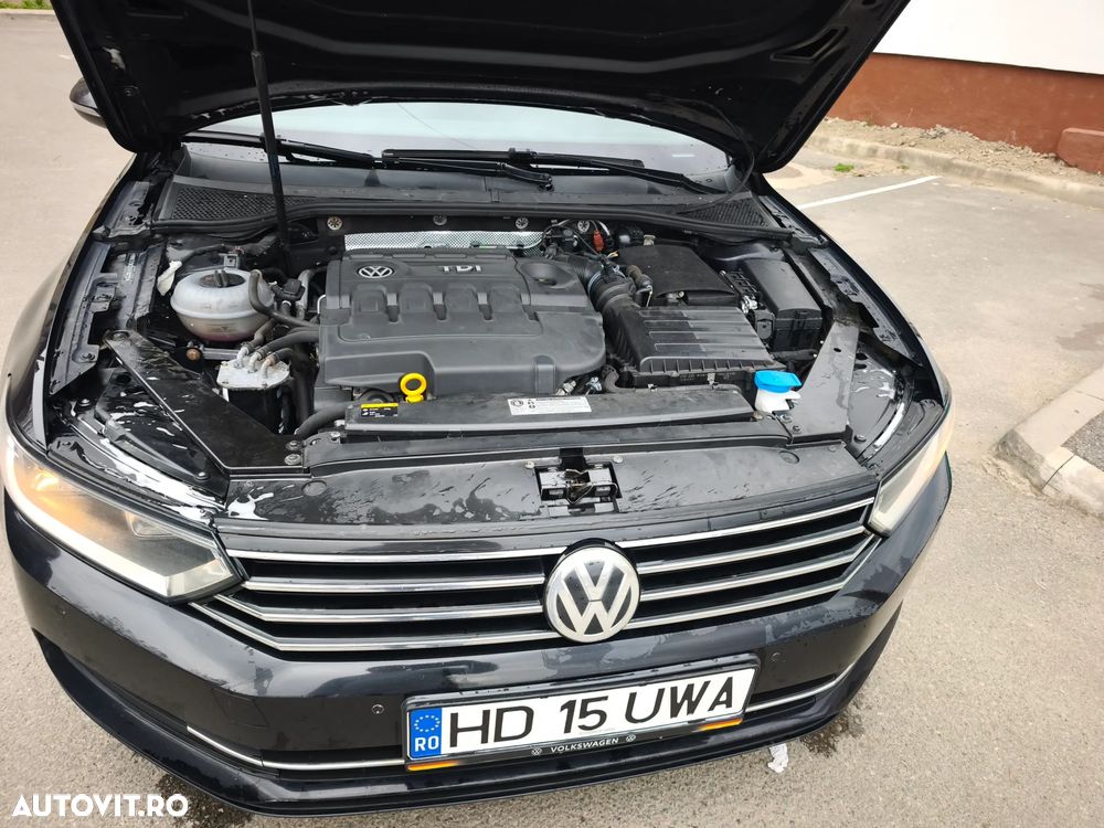 Volkswagen Passat 2.0 TDI (BlueMotion Technology) Highline - 14