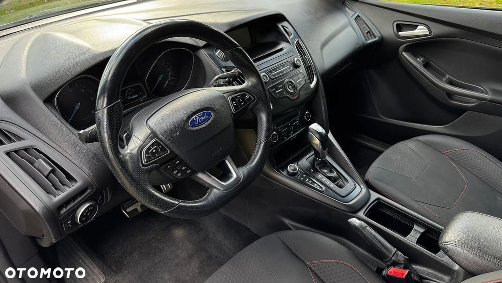 Ford Focus 2.0 TDCi ST-Line Black ASS PowerShift - 9