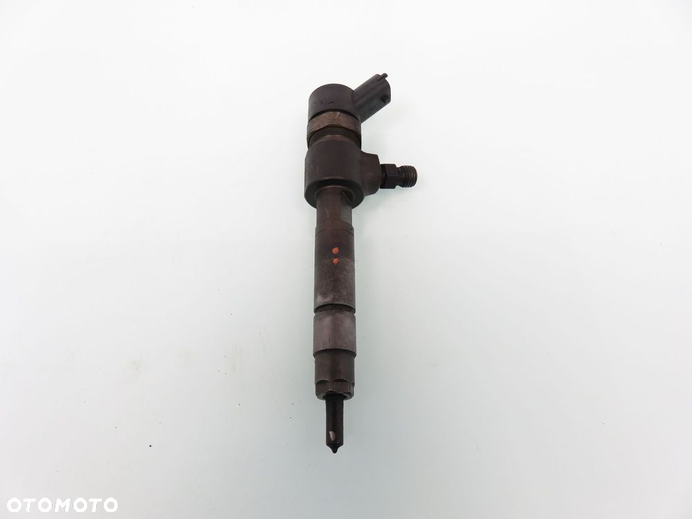 WTRYSKIWACZ FIAT GRANDE PUNTO 1.9 D 0445110276 - 1